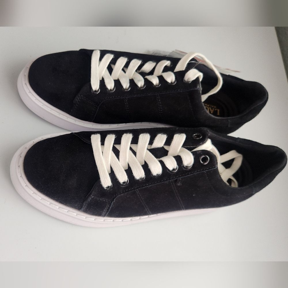🌸Lauren Ralph Lauren Women's Angeline Lace-Up Suede Sneakers Size 7.5